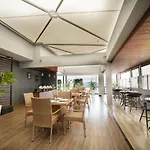 The Pommels Business Hotel
